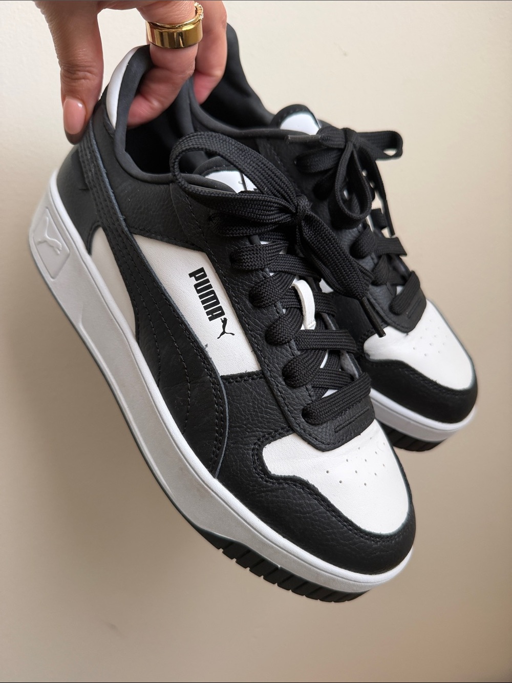 Puma Black and White Women's Low-Top Sneakers